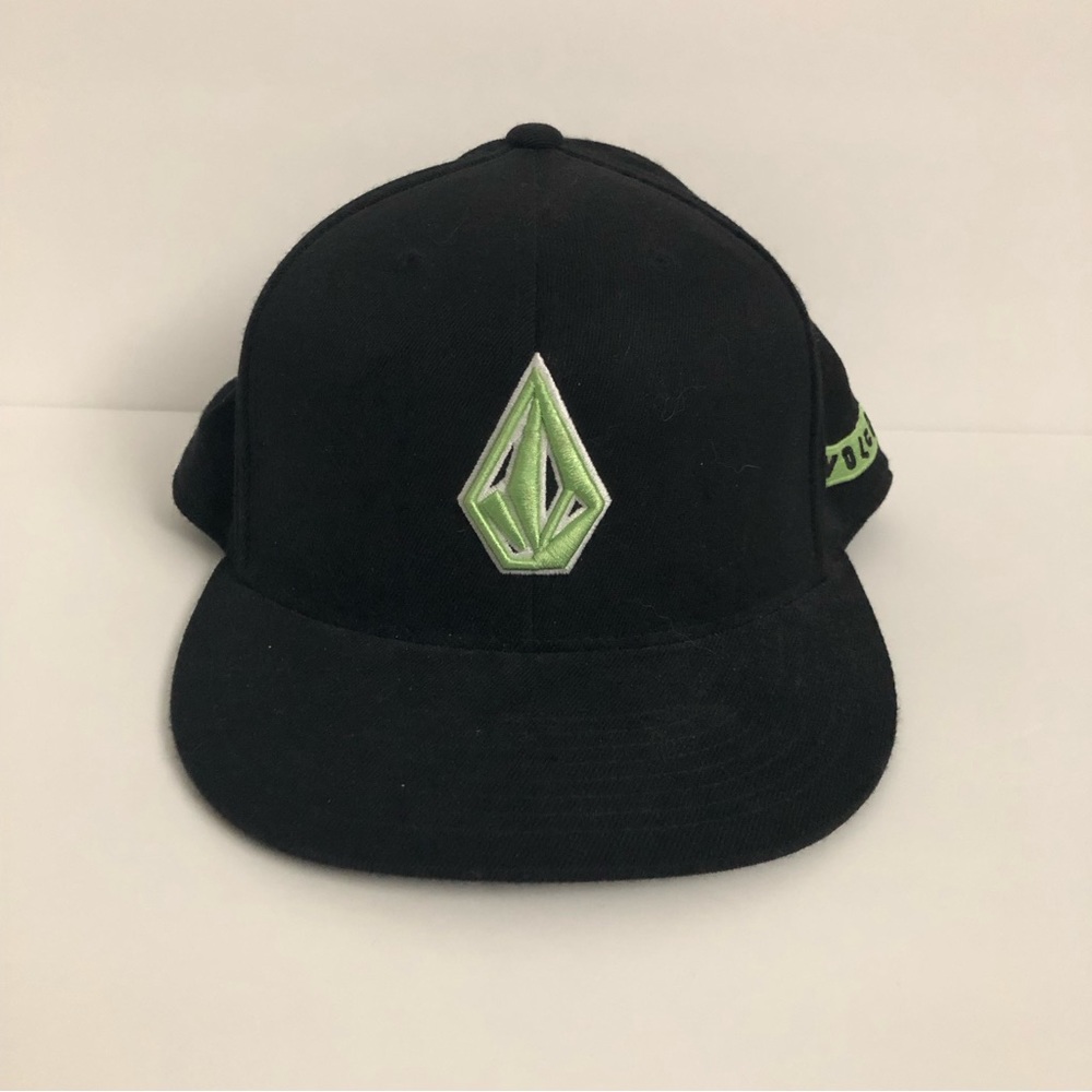 Volcom Hat, new condition